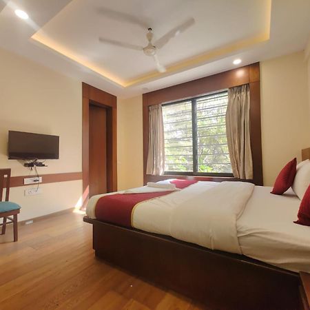 Sun Solitaire Pune Exterior photo